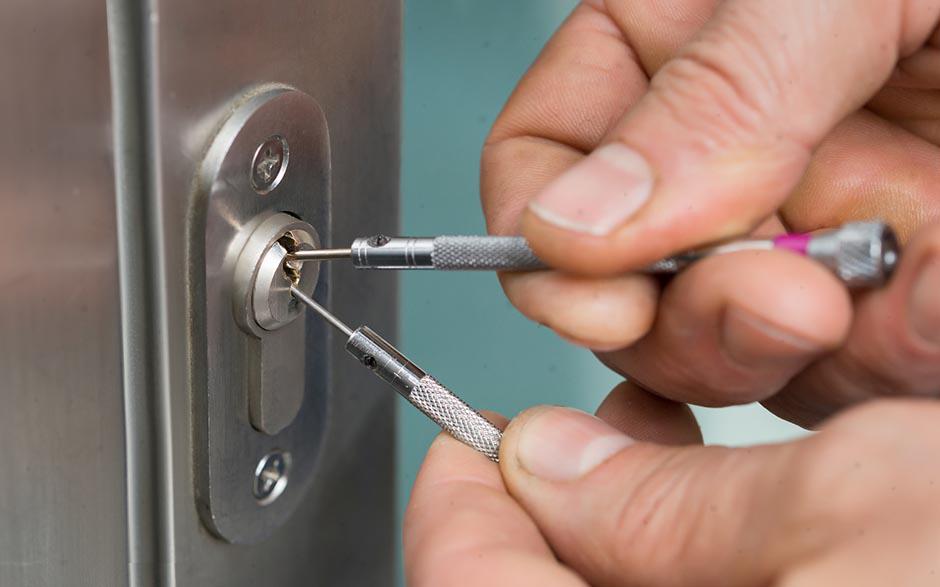 serrurier ouverture de porte service Saint-Maur-des-Fossés